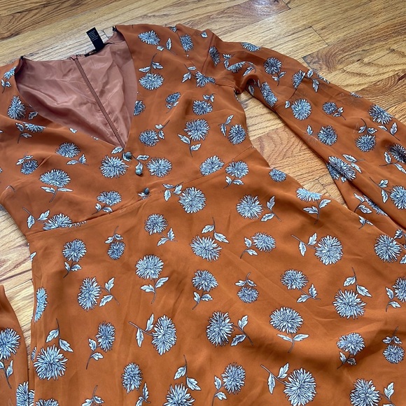 Boho Retro Bell Sleeve Mod Mini Dress - Picture 4 of 4